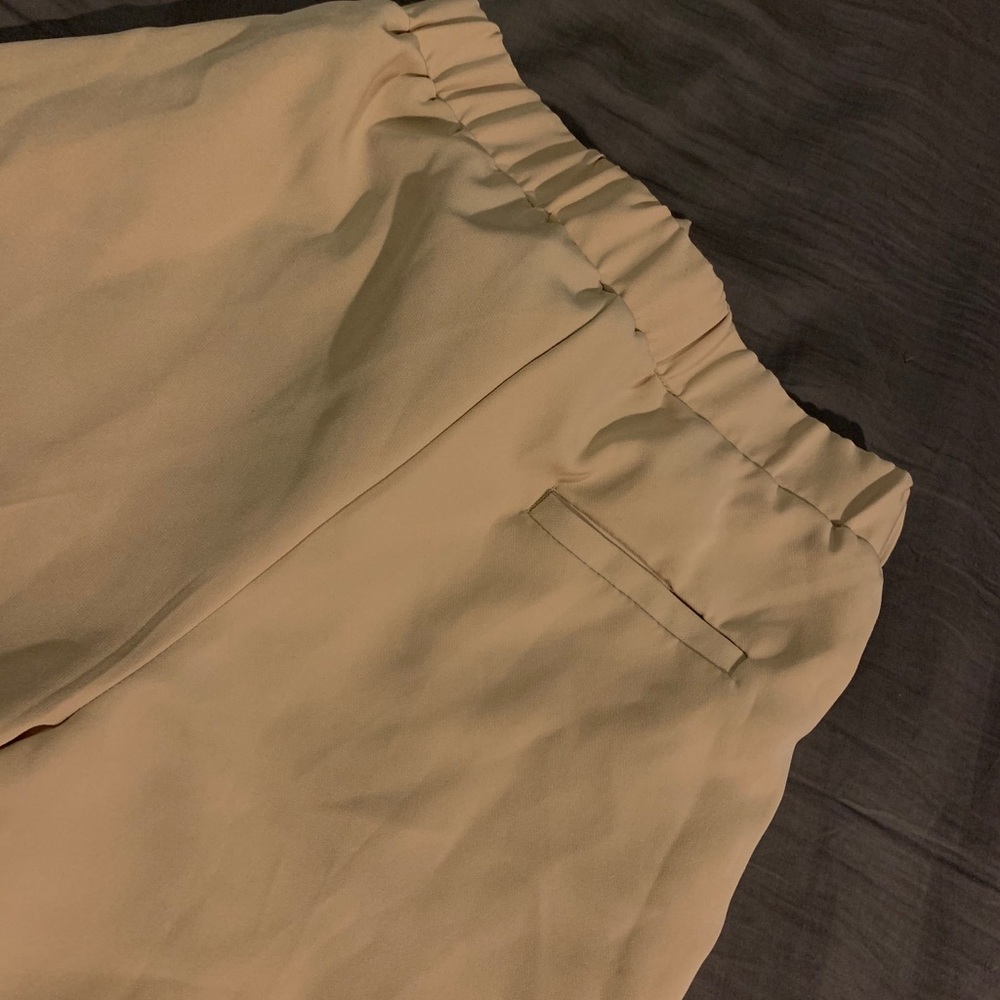 Pants - Picture 3 of 4